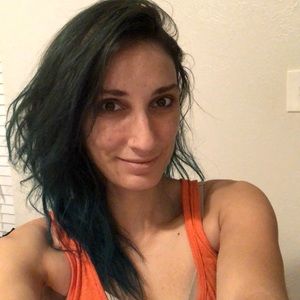 Meet your Posher, Yevgenia